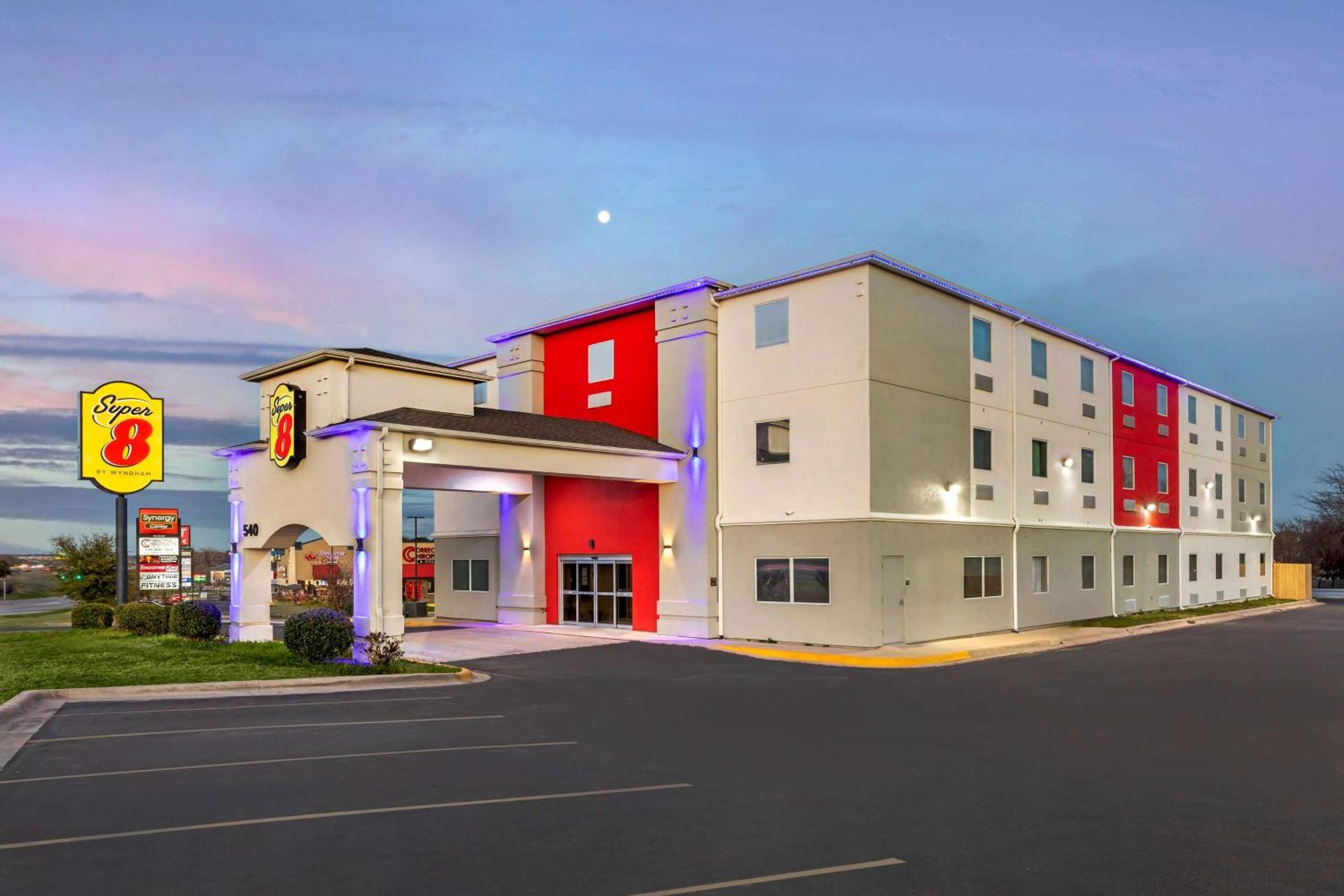 Super 8 By Wyndham Harker Heights Killeen - Fort Cavazos Exterior foto