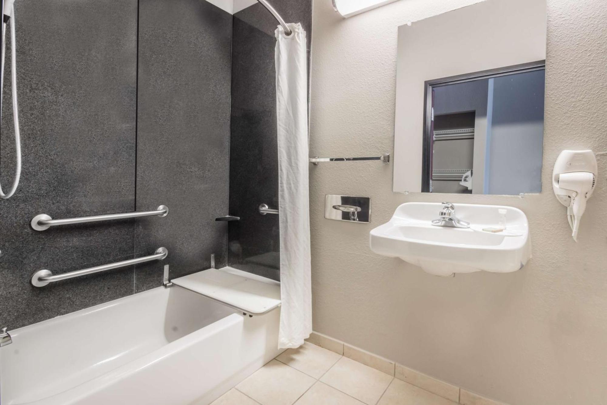 Super 8 By Wyndham Harker Heights Killeen - Fort Cavazos Exterior foto
